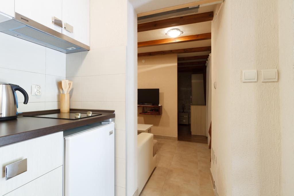 Hill Apartments Котор Экстерьер фото